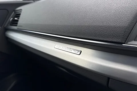 MV69UXD Audi Q5 S line 45 TFSI quattro 245 PS S tronic Thumbnail #60