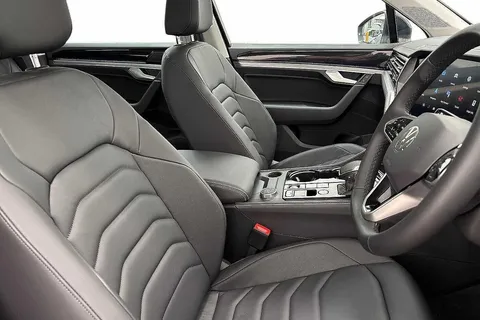 10 of 12 for Volkswagen Touareg 3.0 TSI eHybrid 4Motion Elegance 5dr Tip Auto**VAT QUALIFYING**