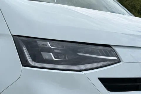 KR26GRX Volkswagen Transporter 2.0 TDI 170 Commerce Pro Kombi Van Auto Thumbnail #30