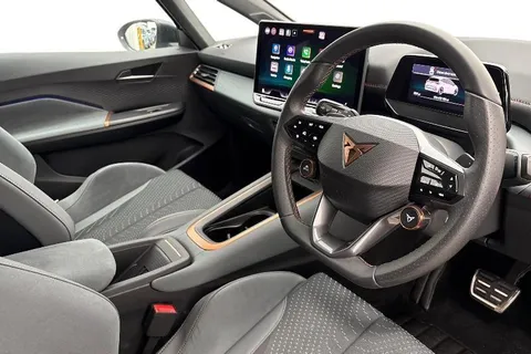 KP75RHJ CUPRA Born e-Boost 79kWh VZ Auto 5dr Thumbnail #8