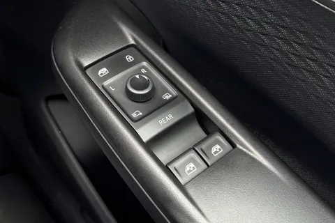 DA75ORV CUPRA Born 170kW e-Boost V1 59kWh 5dr Auto Thumbnail #35