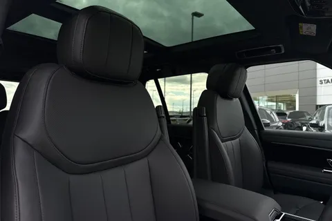 Land Rover Range Rover 3.0 P460e 38.2kWh Edition Auto 4WD Euro 6 (s/s) 5dr Thumbnail #11