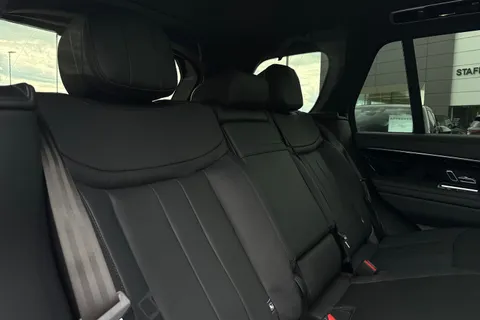 Land Rover Range Rover 3.0 P460e 38.2kWh Edition Auto 4WD Euro 6 (s/s) 5dr Thumbnail #13