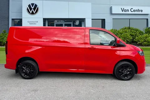 PK26UEA Volkswagen Transporter 2.0 TDI 150 Commerce Pro Van 4MOTION Auto Thumbnail #4