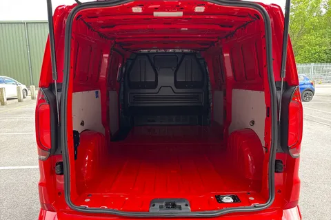 PK26UEA Volkswagen Transporter 2.0 TDI 150 Commerce Pro Van 4MOTION Auto Thumbnail #7
