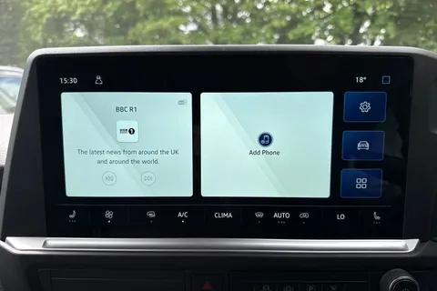 PK26UEA Volkswagen Transporter 2.0 TDI 150 Commerce Pro Van 4MOTION Auto Thumbnail #17