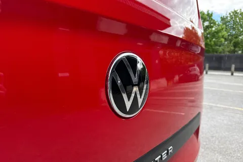 PK26UEA Volkswagen Transporter 2.0 TDI 150 Commerce Pro Van 4MOTION Auto Thumbnail #29