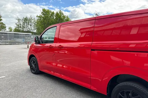 PK26UEA Volkswagen Transporter 2.0 TDI 150 Commerce Pro Van 4MOTION Auto Thumbnail #32