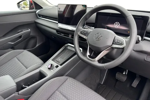  Volkswagen T-Roc 1.5 eTSI MHEV Life DSG Euro 6 (s/s) 5dr Thumbnail #14