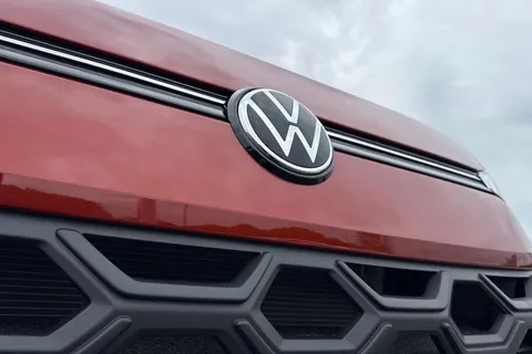  Volkswagen T-Roc 1.5 eTSI MHEV Life DSG Euro 6 (s/s) 5dr Thumbnail #29