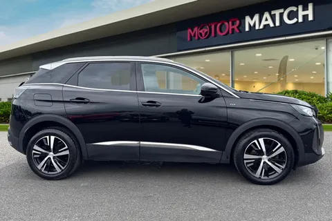 3 of 66 for PEUGEOT 3008 1.2 PureTech GT EAT Euro 6 (s/s) 5dr