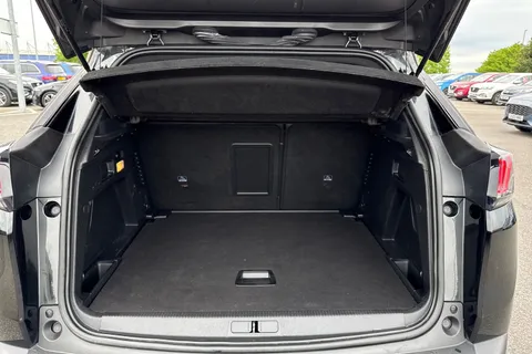 6 of 66 for PEUGEOT 3008 1.2 PureTech GT EAT Euro 6 (s/s) 5dr