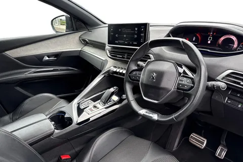 13 of 66 for PEUGEOT 3008 1.2 PureTech GT EAT Euro 6 (s/s) 5dr