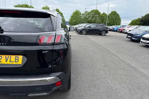 32 of 66 for PEUGEOT 3008 1.2 PureTech GT EAT Euro 6 (s/s) 5dr