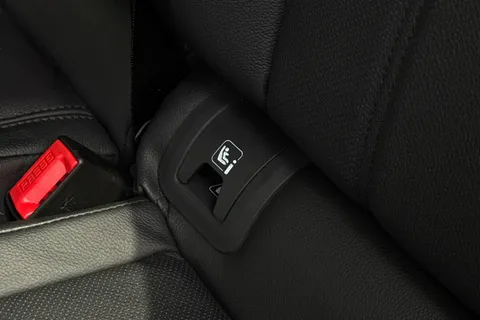 DS75WPF Land Rover Range Rover Evoque 2.0 D200 Edition 5dr Thumbnail #32