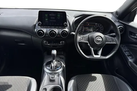 EY23TCJ Nissan Juke 1.6 N-Connecta Auto Euro 6 5dr Thumbnail #19