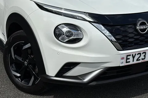 EY23TCJ Nissan Juke 1.6 N-Connecta Auto Euro 6 5dr Thumbnail #26