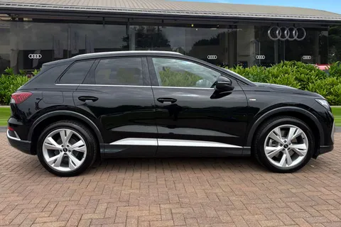 HF75OMS Audi Q4 e-tron Q4  S line 40 e-tron  150,00 kW Thumbnail #4