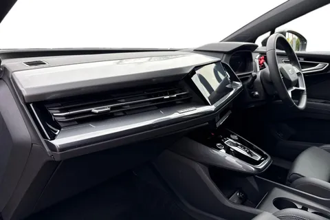HF75OMS Audi Q4 e-tron Q4  S line 40 e-tron  150,00 kW Thumbnail #16