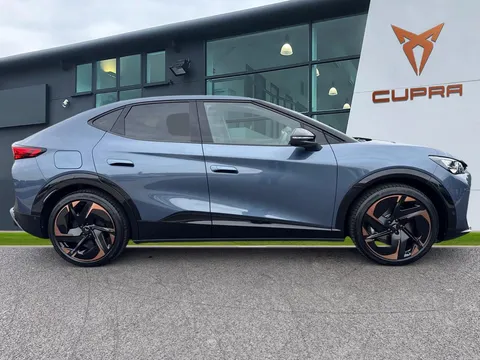 KN75ZMX CUPRA Tavascan 250kW VZ1 77kWh AWD 5dr Auto **Heat Pump & Winter Pack** Thumbnail #4