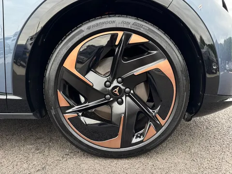 KN75ZMX CUPRA Tavascan 250kW VZ1 77kWh AWD 5dr Auto **Heat Pump & Winter Pack** Thumbnail #8