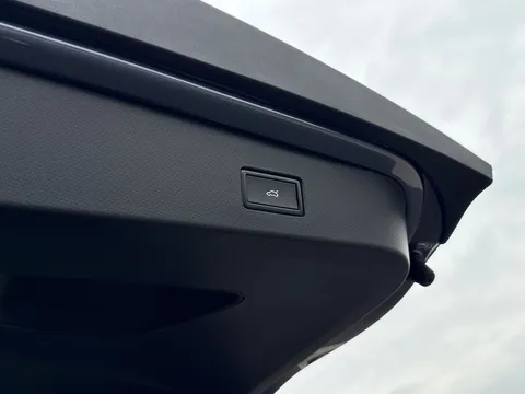 KN75ZMX CUPRA Tavascan 250kW VZ1 77kWh AWD 5dr Auto **Heat Pump & Winter Pack** Thumbnail #31