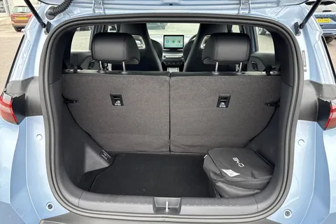 DG26OWV BYD Dolphin Surf 30kWh Active Auto 5dr Thumbnail #10