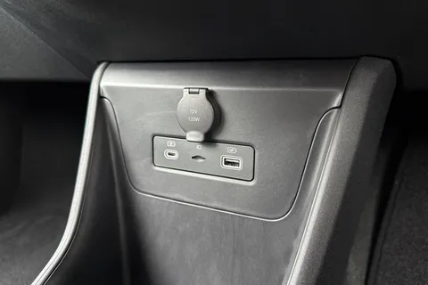DG26OWV BYD Dolphin Surf 30kWh Active Auto 5dr Thumbnail #58