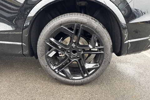  Volkswagen Tiguan 2.0 TDI R-Line DSG Euro 6 (s/s) 5dr Thumbnail #11