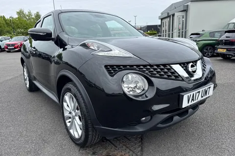 9 of 61 for Nissan Juke 1.2 DIG-T Tekna Euro 6 (s/s) 5dr