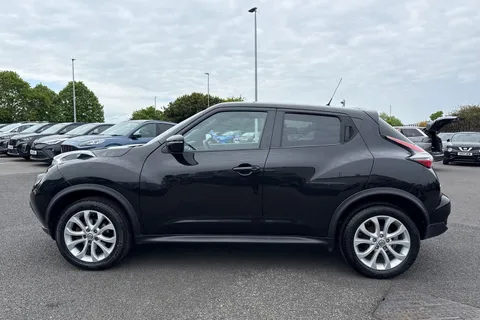 30 of 61 for Nissan Juke 1.2 DIG-T Tekna Euro 6 (s/s) 5dr