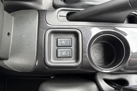 53 of 61 for Nissan Juke 1.2 DIG-T Tekna Euro 6 (s/s) 5dr