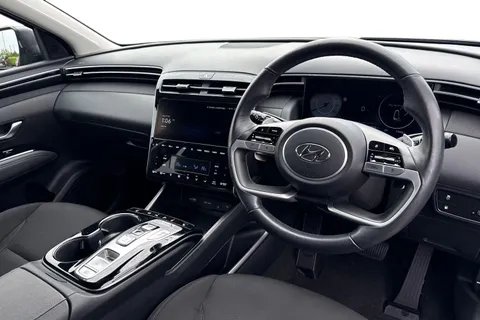 CL23OLV Hyundai Tucson 1.6 h T-GDi 13.8kWh Premium Auto 4WD Euro 6 (s/s) 5dr Thumbnail #15