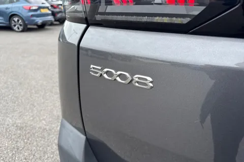 LV23SNF PEUGEOT 5008 1.5 BlueHDi GT EAT Euro 6 (s/s) 5dr Thumbnail #35