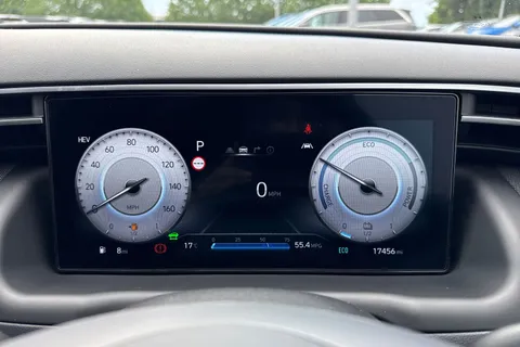 CL23OLV Hyundai Tucson 1.6 h T-GDi 13.8kWh Premium Auto 4WD Euro 6 (s/s) 5dr Thumbnail #39