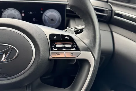 CL23OLV Hyundai Tucson 1.6 h T-GDi 13.8kWh Premium Auto 4WD Euro 6 (s/s) 5dr Thumbnail #41