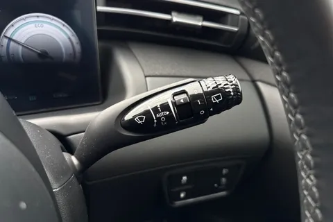 CL23OLV Hyundai Tucson 1.6 h T-GDi 13.8kWh Premium Auto 4WD Euro 6 (s/s) 5dr Thumbnail #43
