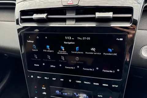 CL23OLV Hyundai Tucson 1.6 h T-GDi 13.8kWh Premium Auto 4WD Euro 6 (s/s) 5dr Thumbnail #50