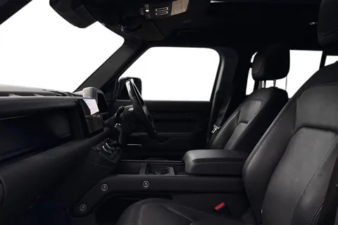 DP22TTO Land Rover Defender 110 3.0 D250 X-Dynamic HSE 5dr Thumbnail #4