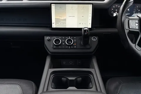 DP22TTO Land Rover Defender 110 3.0 D250 X-Dynamic HSE 5dr Thumbnail #16