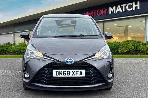 DK68XFA Toyota Yaris 1.5 VVT-h Icon Tech E-CVT Euro 6 (s/s) 5dr Thumbnail #7