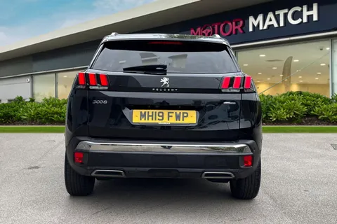 MH19FWP PEUGEOT 3008 1.2 PureTech GT Line Euro 6 (s/s) 5dr Thumbnail #5