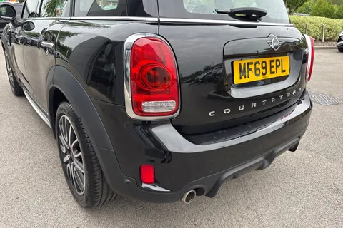 MF69EPL Mini Countryman 1.5 Cooper Sport Euro 6 (s/s) 5dr Thumbnail #9