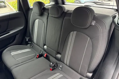 MF69EPL Mini Countryman 1.5 Cooper Sport Euro 6 (s/s) 5dr Thumbnail #20