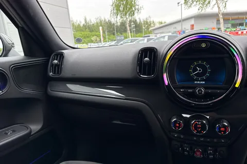 MF69EPL Mini Countryman 1.5 Cooper Sport Euro 6 (s/s) 5dr Thumbnail #21