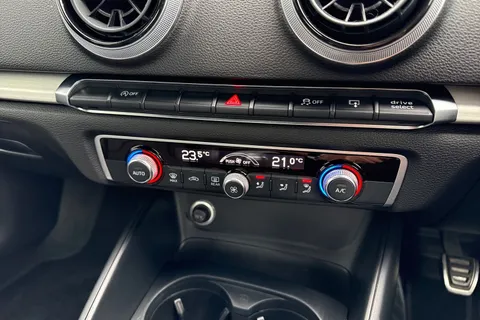 SM66ECY Audi A3 2.0 TDI S line Euro 6 (s/s) 4dr Thumbnail #22