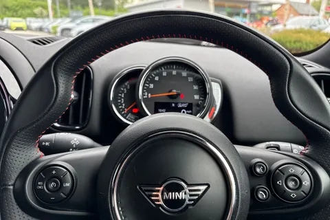 MF69EPL Mini Countryman 1.5 Cooper Sport Euro 6 (s/s) 5dr Thumbnail #31