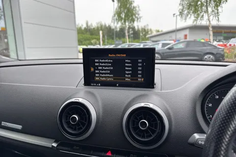 SM66ECY Audi A3 2.0 TDI S line Euro 6 (s/s) 4dr Thumbnail #35