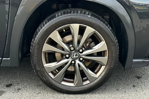 NA23HFG Lexus Ux 2.0 250h F Sport Design E-CVT Euro 6 (s/s) 5dr Thumbnail #13