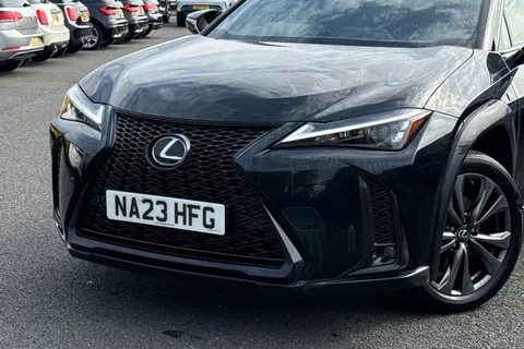 NA23HFG Lexus Ux 2.0 250h F Sport Design E-CVT Euro 6 (s/s) 5dr Thumbnail #26